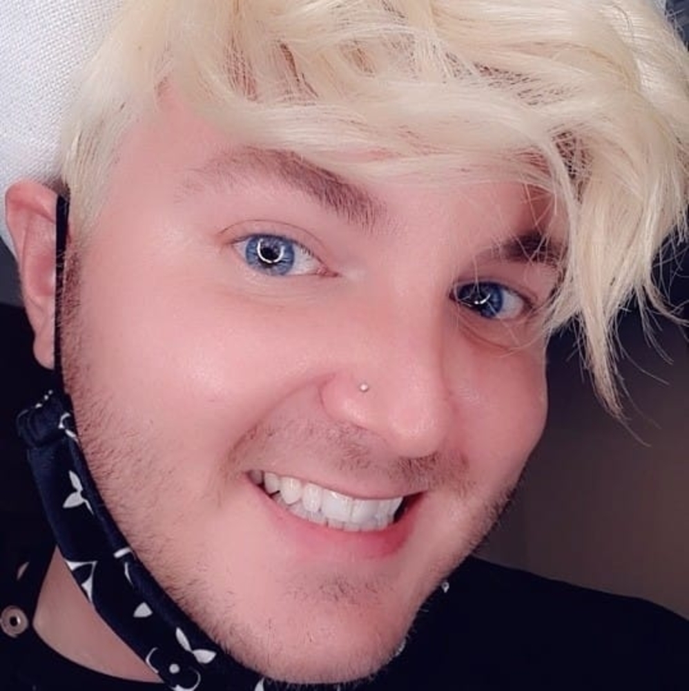Meet your Posher, Chad